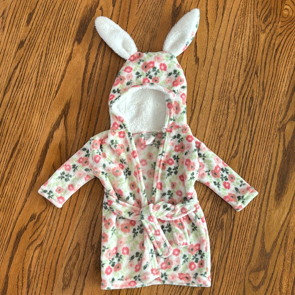 0-9 month Modern Baby hooded robe